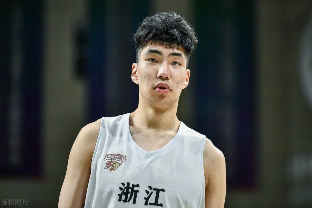 下半场，达洛特中框，多明格斯破僵，加纳乔助攻拉什福德扳平，吉布斯-怀特进球。